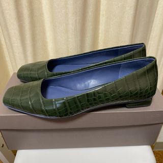 チャールズアンドキース(Charles and Keith)のCHARLES & KEITH スクエアトゥバレリーナフラット(バレエシューズ)