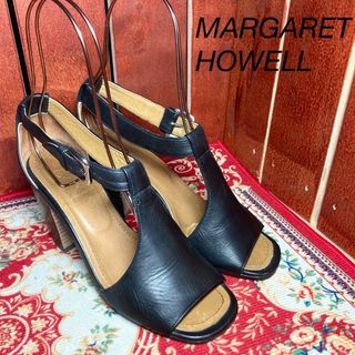 マーガレットハウエル(MARGARET HOWELL)のMARGARETHOWELL 黒　レザー　サンダル　M　(サンダル)