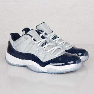 ナイキ(NIKE)の★人気 貴重 NIKE AIR JORDAN11 RETRO LOW 27cm(スニーカー)