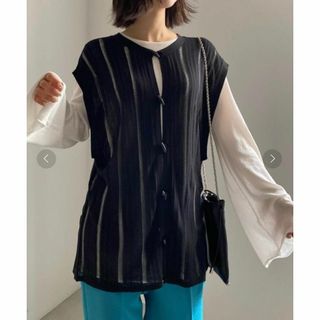 アメリヴィンテージ(Ameri VINTAGE)の極美品✨アメリ　3WAY WOOD BUTTON KNIT　サマーニット　リネン(シャツ/ブラウス(長袖/七分))