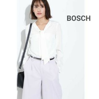 ボッシュ(BOSCH)の美品　ボッシュ　ウォッシャブルジョーゼットボウタイブラウス　リボン　上品　白　M(シャツ/ブラウス(長袖/七分))