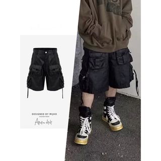 リックオウエンス(Rick Owens)のメンズ 多機能ポケット ワーク風 ショートパンツ(ワークパンツ/カーゴパンツ)