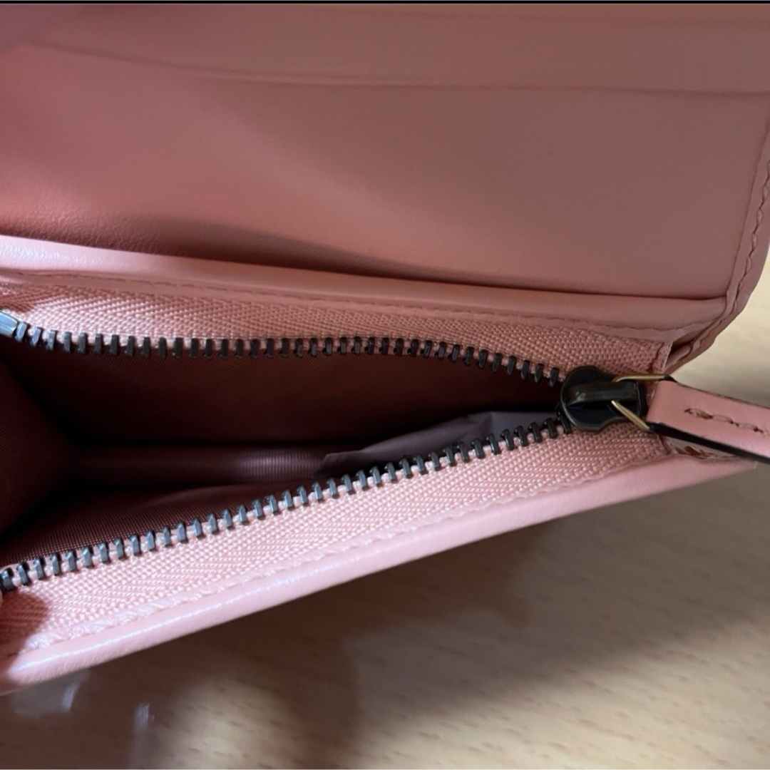 GUCCI - GUCCI グッチ ggマーモント 2つ折り コンパクト GUCCI - GUCCI グッチ ggマーモント 2つ折り コンパクト