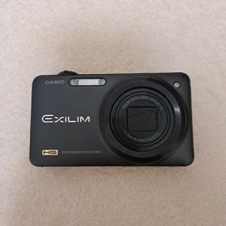 カシオ(CASIO)のデジタルカメラ　CASIO EXILIM EX-ZR10BK(コンパクトデジタルカメラ)