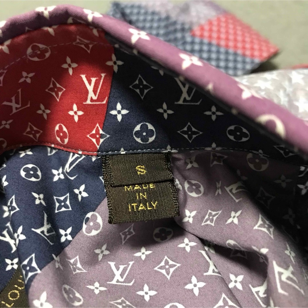 LOUIS VUITTON - ルイヴィトン ロゴスターモノグラム柄シャツの LOUIS VUITTON - ルイヴィトン ロゴスターモノグラム柄シャツの