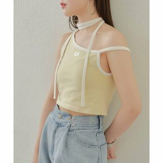 パルグループアウトレット(PAL GROUP OUTLET)の【イエロー】【Chico】チョーカー付アシメワンショル刺繍タンクトップ(カットソー(長袖/七分))