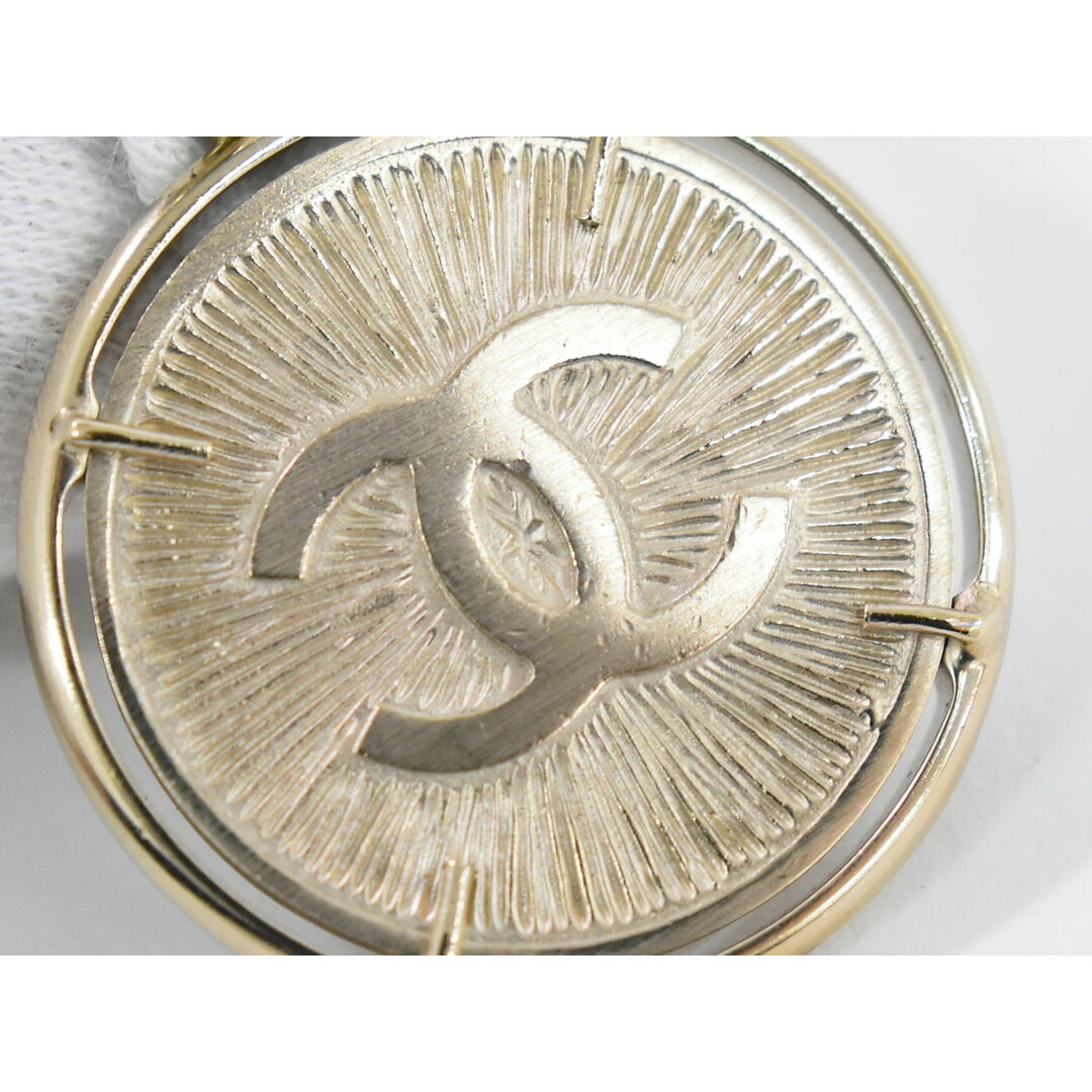 CHANEL - 本物 シャネル CHANEL ココマーク メダル モチーフ CHANEL - 本物 シャネル CHANEL ココマーク メダル モチーフ