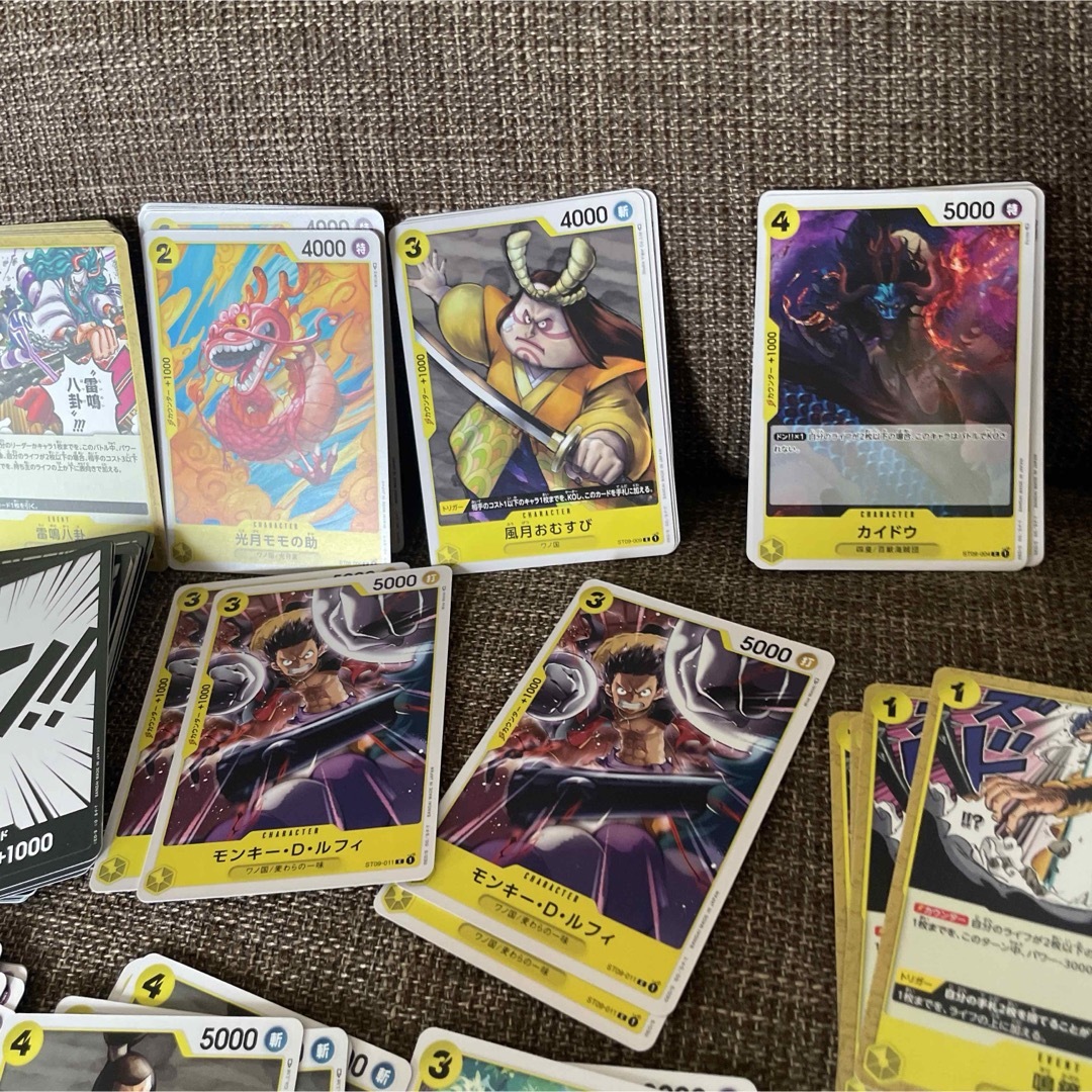 ONE PIECE(ワンピース)のワンピースカードゲーム　スタートデッキ　ヤマト　2個分 エンタメ/ホビーのトレーディングカード(Box/デッキ/パック)の商品写真