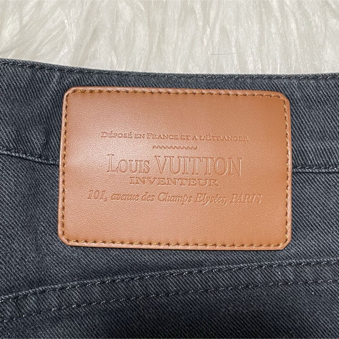 LOUIS VUITTON - 本物 ルイヴィトン レザーパッチ 花柄 フラワー LOUIS VUITTON - 本物 ルイヴィトン レザーパッチ 花柄 フラワー