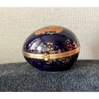 ヴィンテージ　フランス　リモージュ　エッグ型ボックス　Limoges (小物入れ)