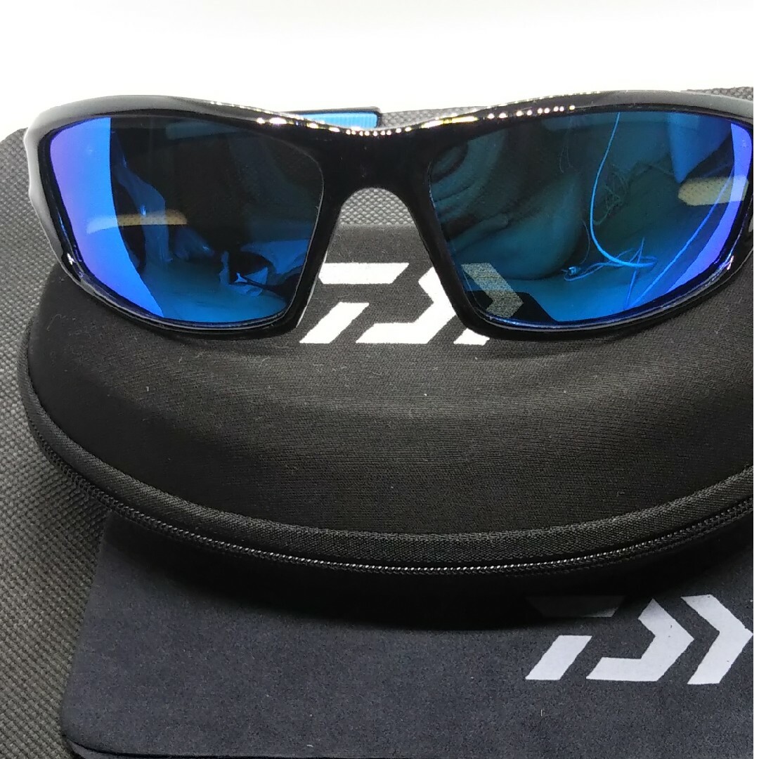 通販 クリスマスセール2024: 特集 - SHIMANO 【人気商品 】偏光サングラス ブラック ダイワ Daiwa その他