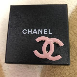 シャネル(CHANEL)の美品です(ブローチ/コサージュ)