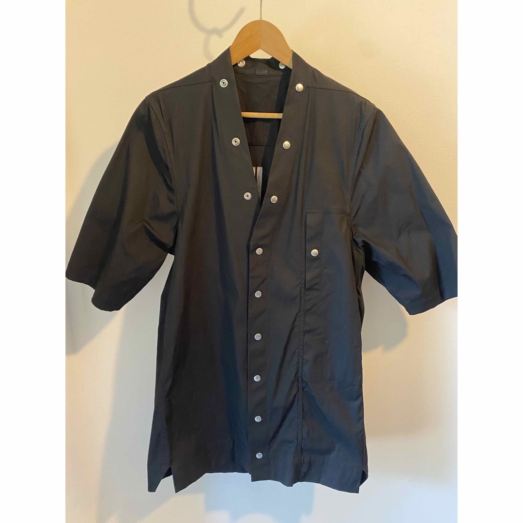 Rick Owens - RICK OWENS LARRY SHIRT ラリーシャツ 半袖 46の Rick Owens - RICK OWENS LARRY SHIRT ラリーシャツ 半袖 46の