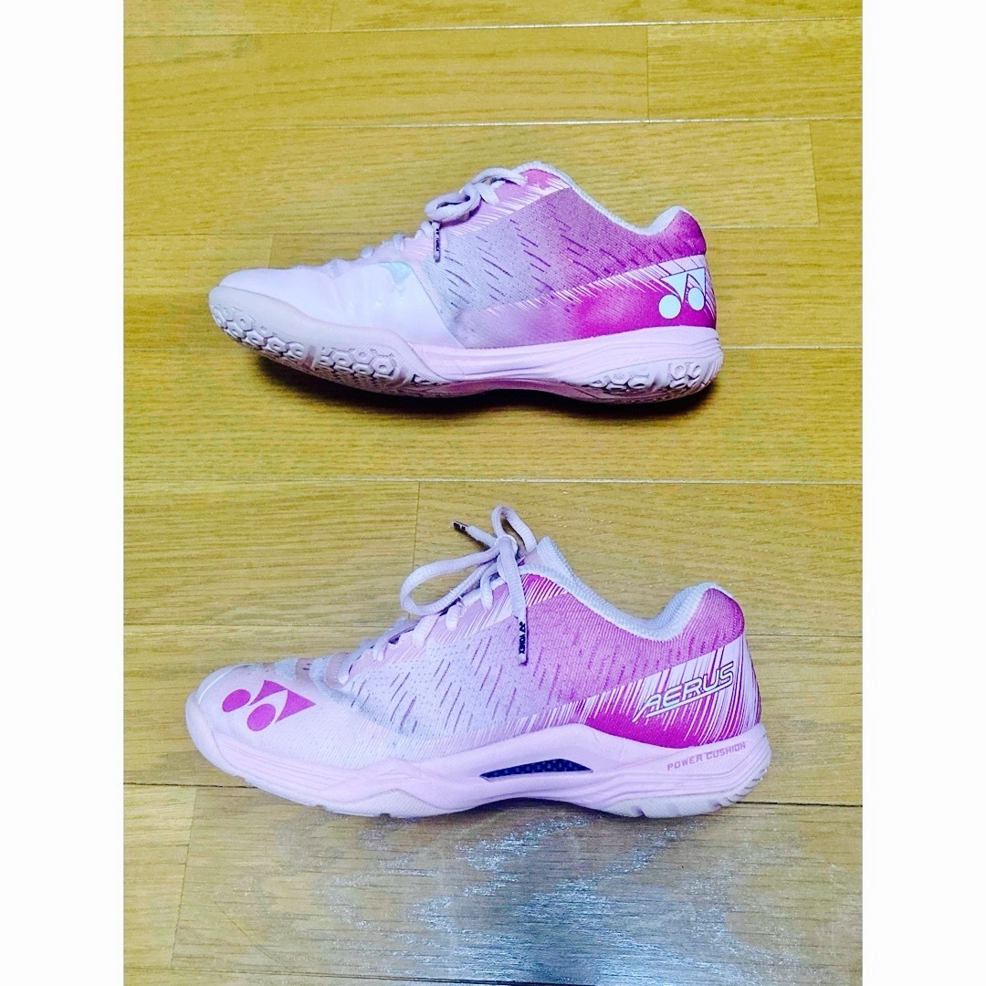 YONEX - ヨネックス バドミントンシューズ パワークッションエア YONEX - ヨネックス バドミントンシューズ パワークッションエア