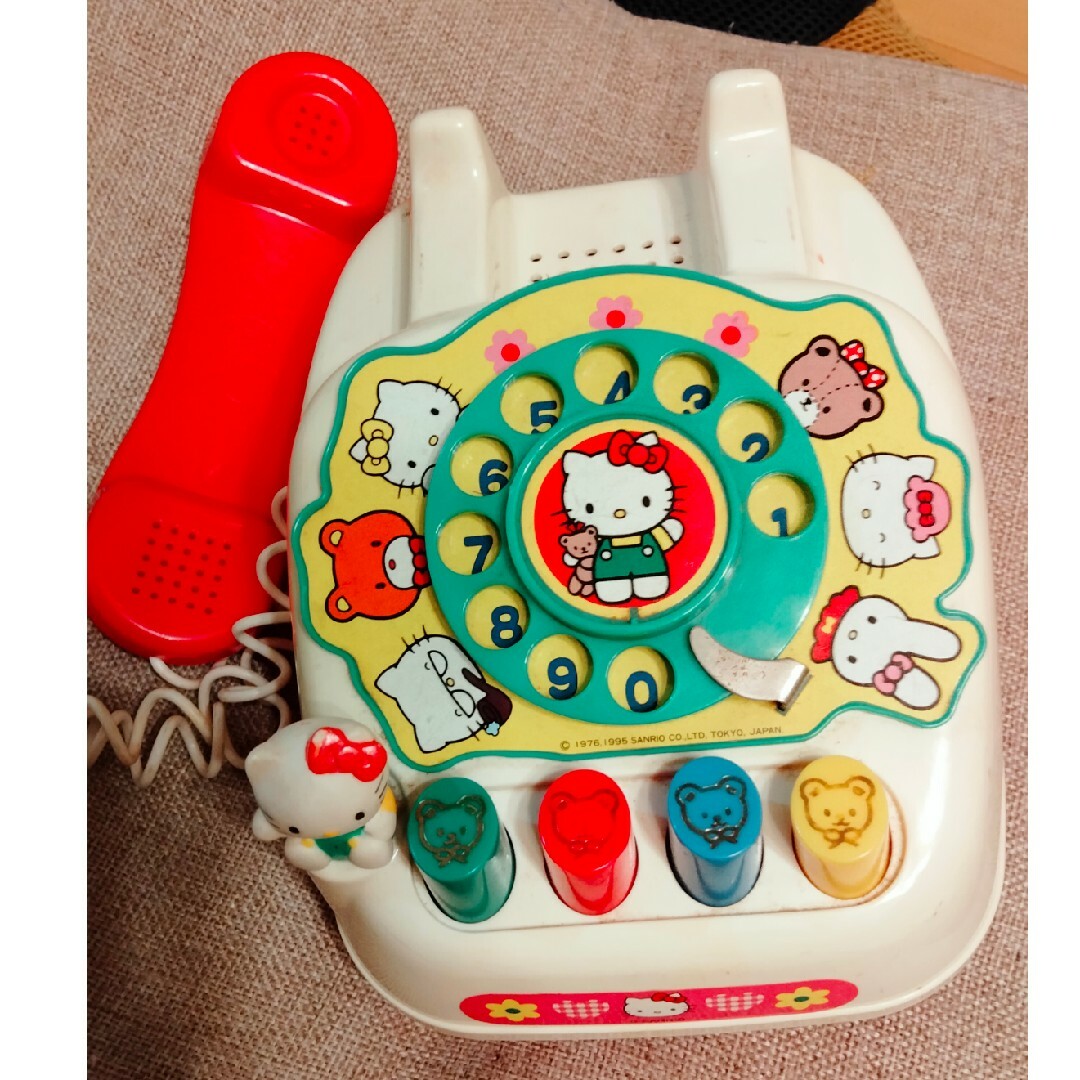 昭和レトロ ハローキティ 電話のおもちゃの通販 by トラ's shop 昭和レトロ ハローキティ 電話のおもちゃの通販 by トラ's shop