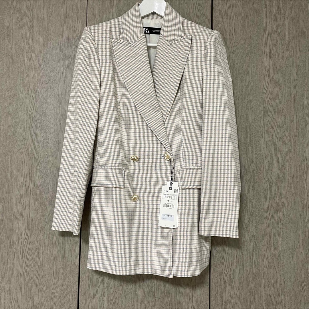 ZARA - 【新品未使用タグ付き】 ZARA ダブルブレストジャケット ZARA - 【新品未使用タグ付き】 ZARA ダブルブレストジャケット