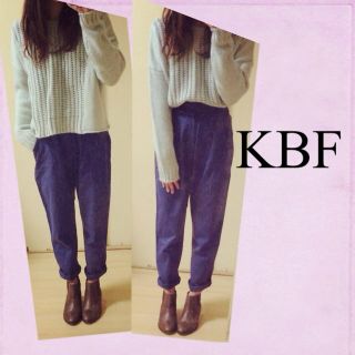 ケービーエフ(KBF)のKBF＊ハイウエストパンツ(カジュアルパンツ)