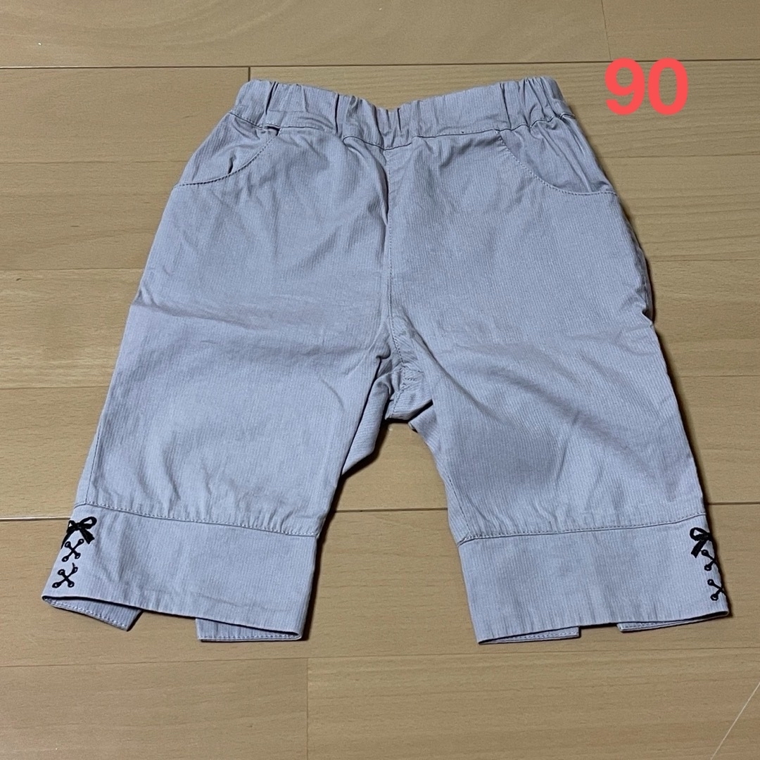 BeBe(ベベ)の女の子　夏用ズボン キッズ/ベビー/マタニティのキッズ服女の子用(90cm~)(パンツ/スパッツ)の商品写真