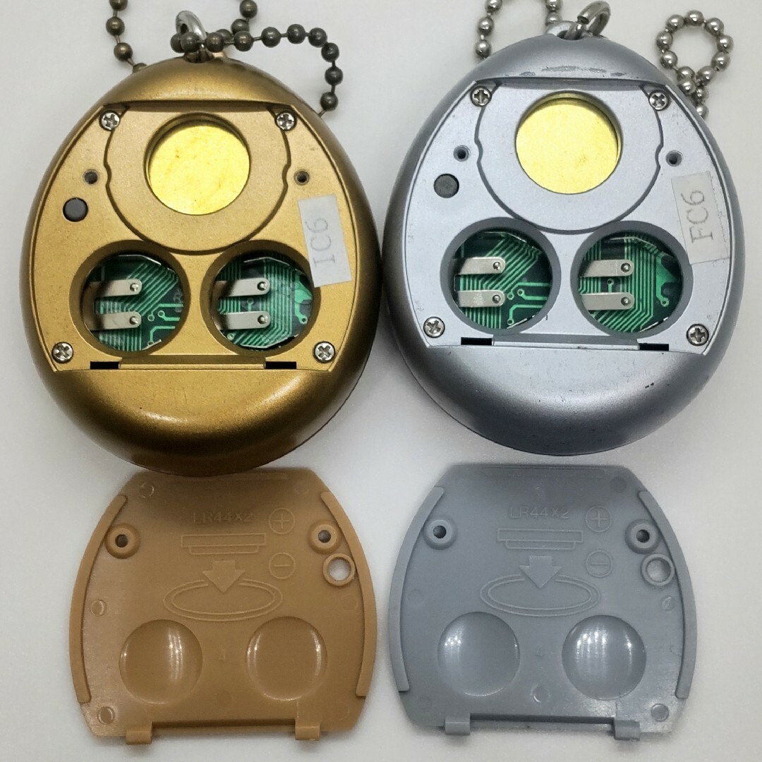 BANDAI - たまごっち / お正月限定 / 金 / 銀 / 中古の通販 by BANDAI - たまごっち / お正月限定 / 金 / 銀 / 中古の通販 by
