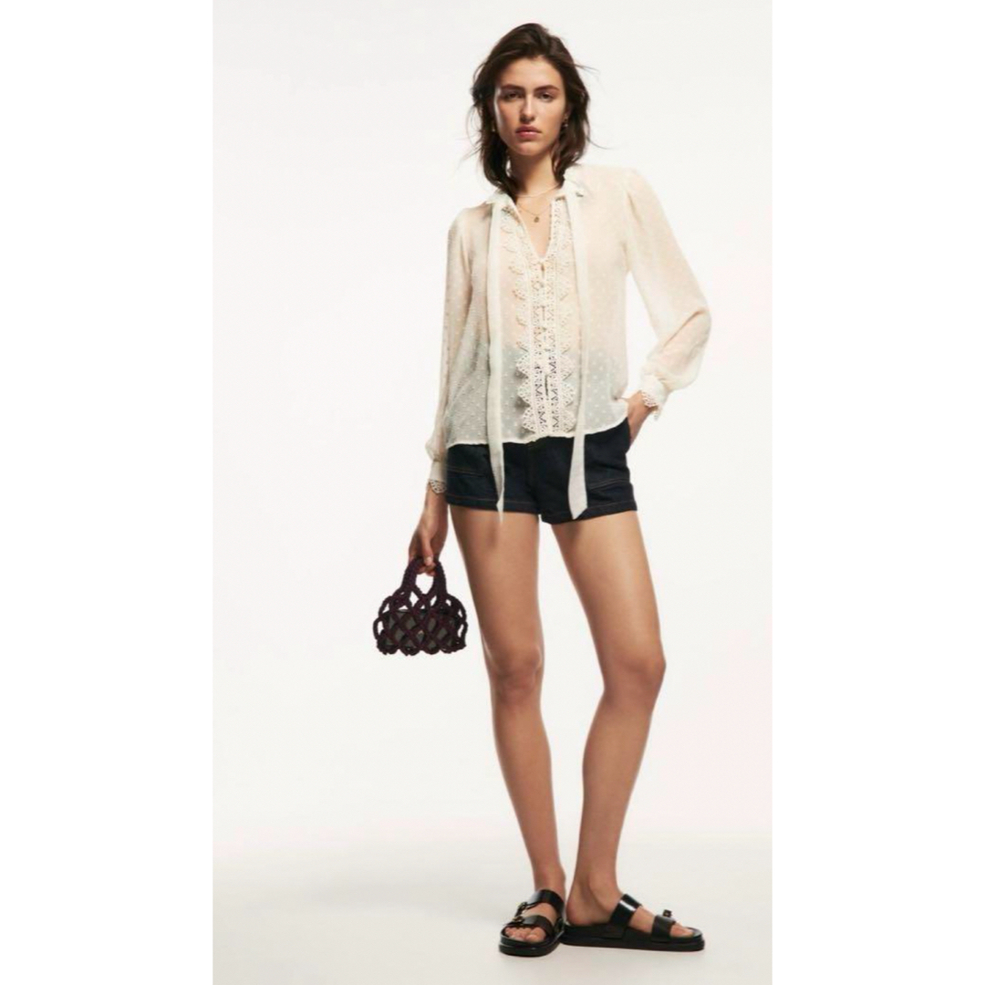ZARA(ザラ)のZARA ドット ブラウス XSサイズ レディースのトップス(シャツ/ブラウス(長袖/七分))の商品写真