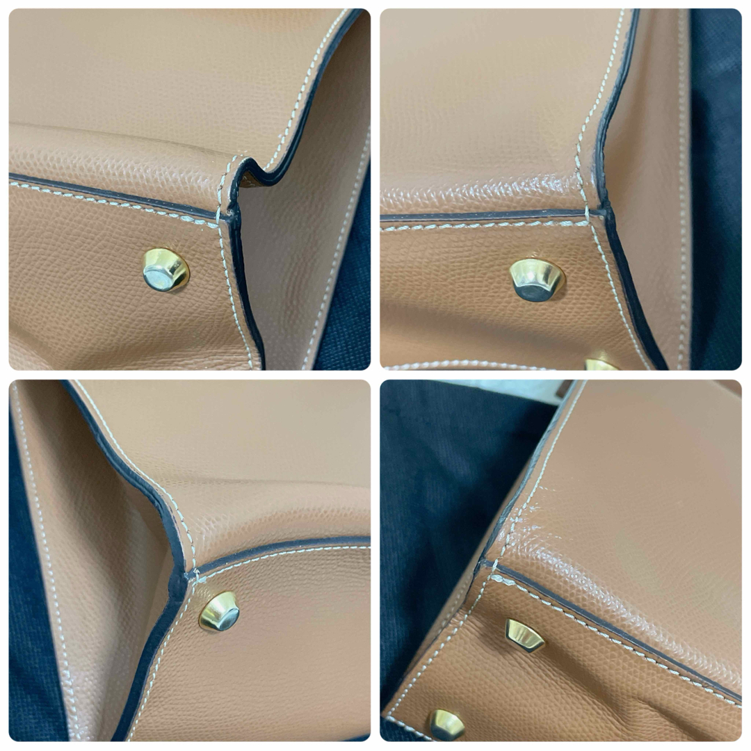 カルボッティ ハンドバッグ 243 Tan ショルダーストラップ付き カルボッティ ハンドバッグ 243 Tan ショルダーストラップ付き