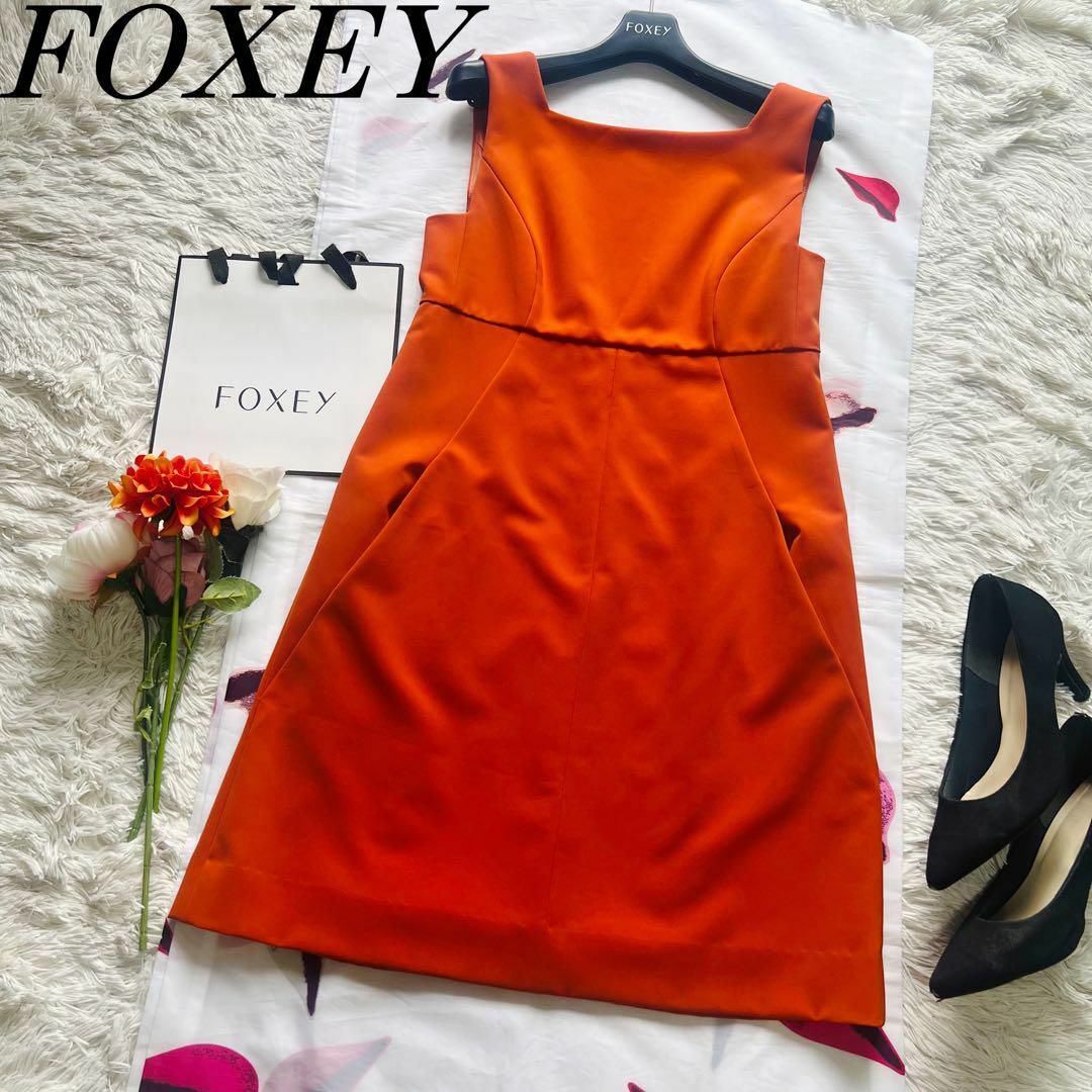 美品】FOXEY NEW YORK 膝丈ワンピース オレンジ 38 美品】FOXEY NEW YORK 膝丈ワンピース オレンジ 38