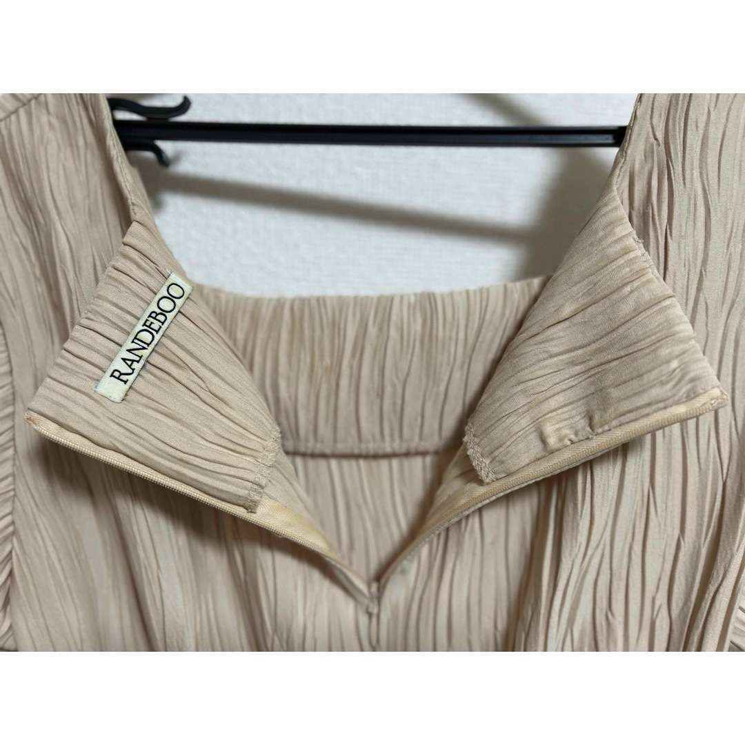 RANDEBOO - RANDEBOO natural square dress ベージュワンピース RANDEBOO - RANDEBOO natural square dress ベージュワンピース