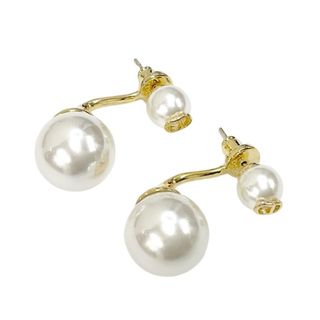Christian Dior(ピアス)のフリマアイテム一覧 Christian Dior(ピアス)のフリマアイテム一覧