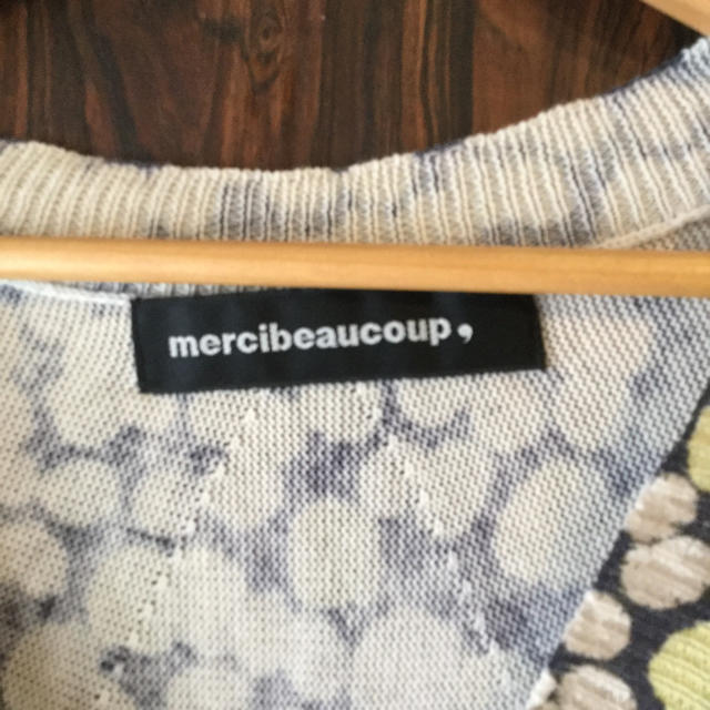 mercibeaucoup(メルシーボークー)のmercibeaucoup柄カーディガン レディースのトップス(カーディガン)の商品写真