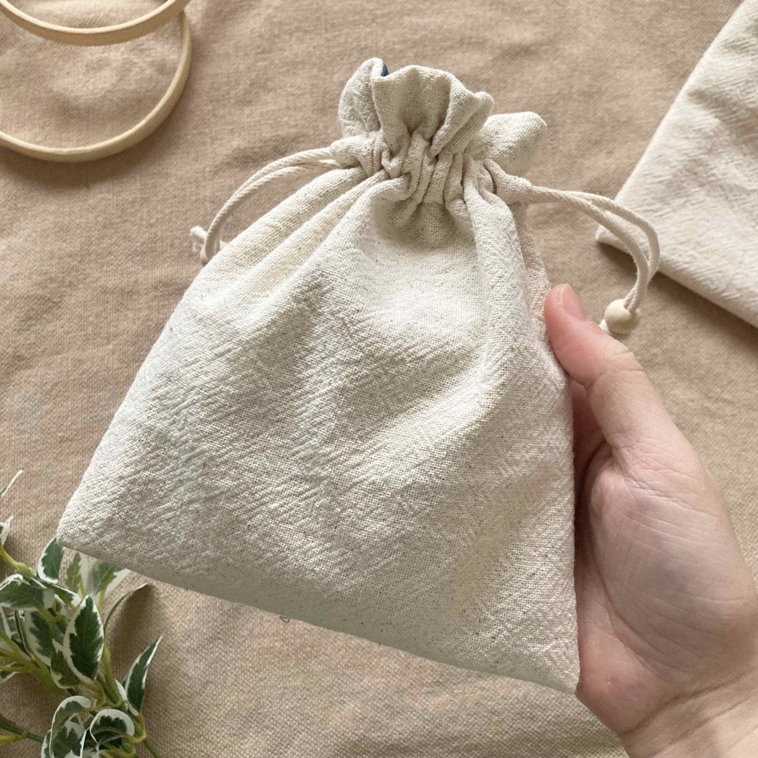 いちご 巾着 ポーチ いちご柄 刺繍 もこもこ プレゼント いちご 巾着 ポーチ いちご柄 刺繍 もこもこ プレゼント
