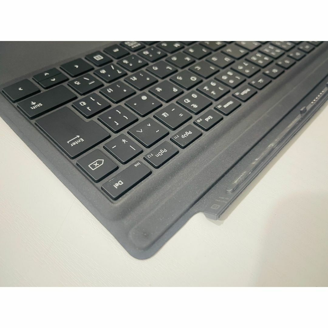 Microsoft(マイクロソフト)の即納◽️状態良好◽️Surface キーボードカバー 黒◽️純正品◽️日本語配列 スマホ/家電/カメラのPC/タブレット(PC周辺機器)の商品写真