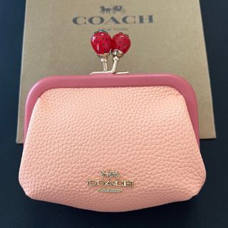 COACH(財布 ・ ピンク/桃色系)のフリマアイテム一覧 COACH(財布 ・ ピンク/桃色系)のフリマアイテム一覧
