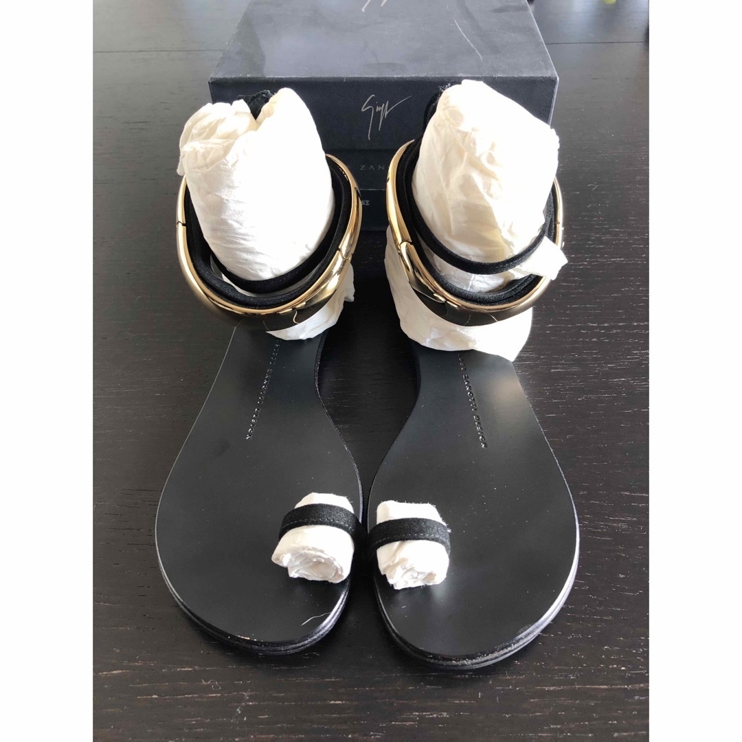 GIUZEPPE ZANOTTI - 未使用 アパルトモン ジュゼッペザノッティ GIUZEPPE ZANOTTI - 未使用 アパルトモン ジュゼッペザノッティ