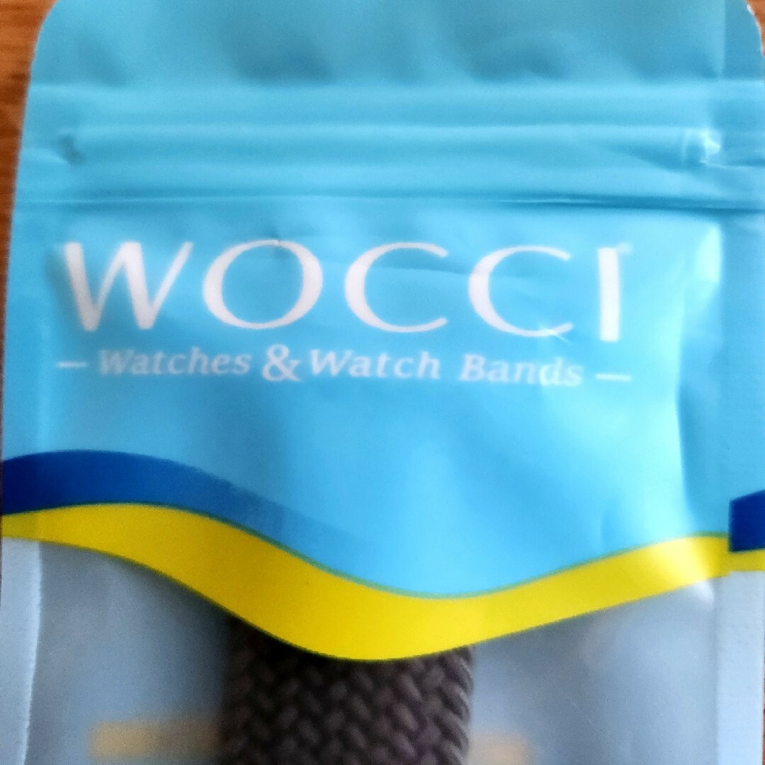 新品⭐wocci⭐スマートウォッチ⭐替えベルト⭐時計バンド⭐カーキ メンズの時計(その他)の商品写真