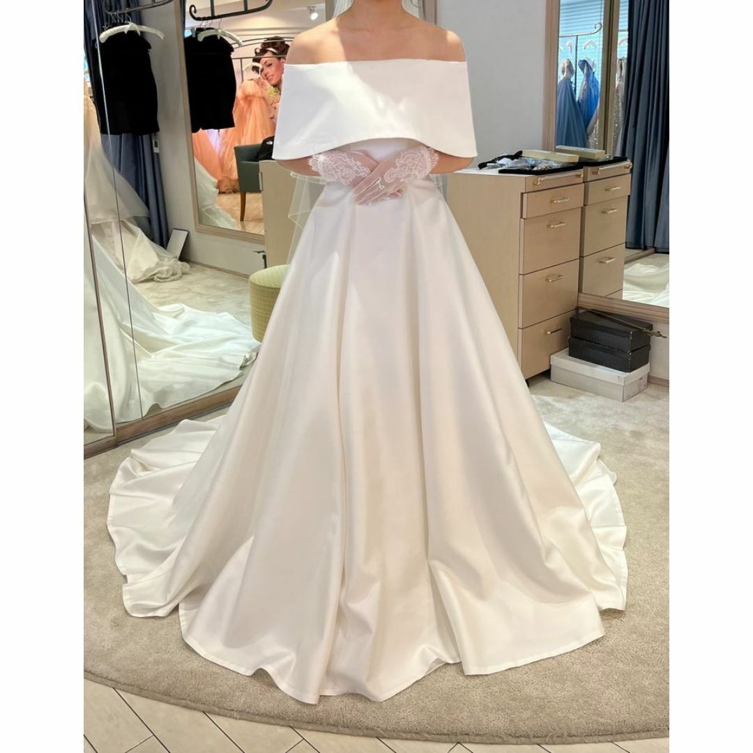 ウェディングドレス 取り外しオフショルダー Aライン くるみボタン 結婚式