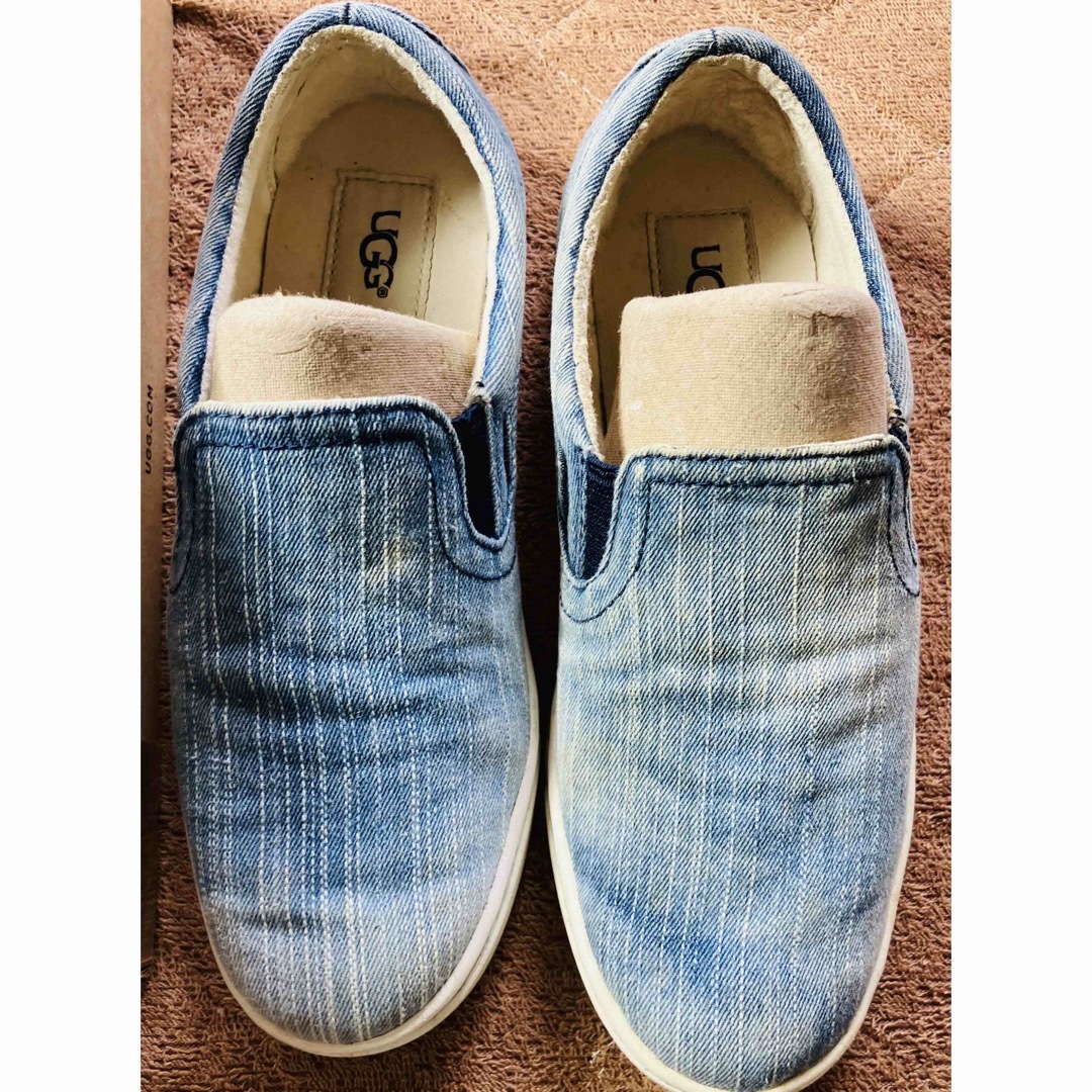 UGG - UGG☆アグ☆デニム☆スリッポン☆ロゴロゴ☆スニーカーの UGG - UGG☆アグ☆デニム☆スリッポン☆ロゴロゴ☆スニーカーの