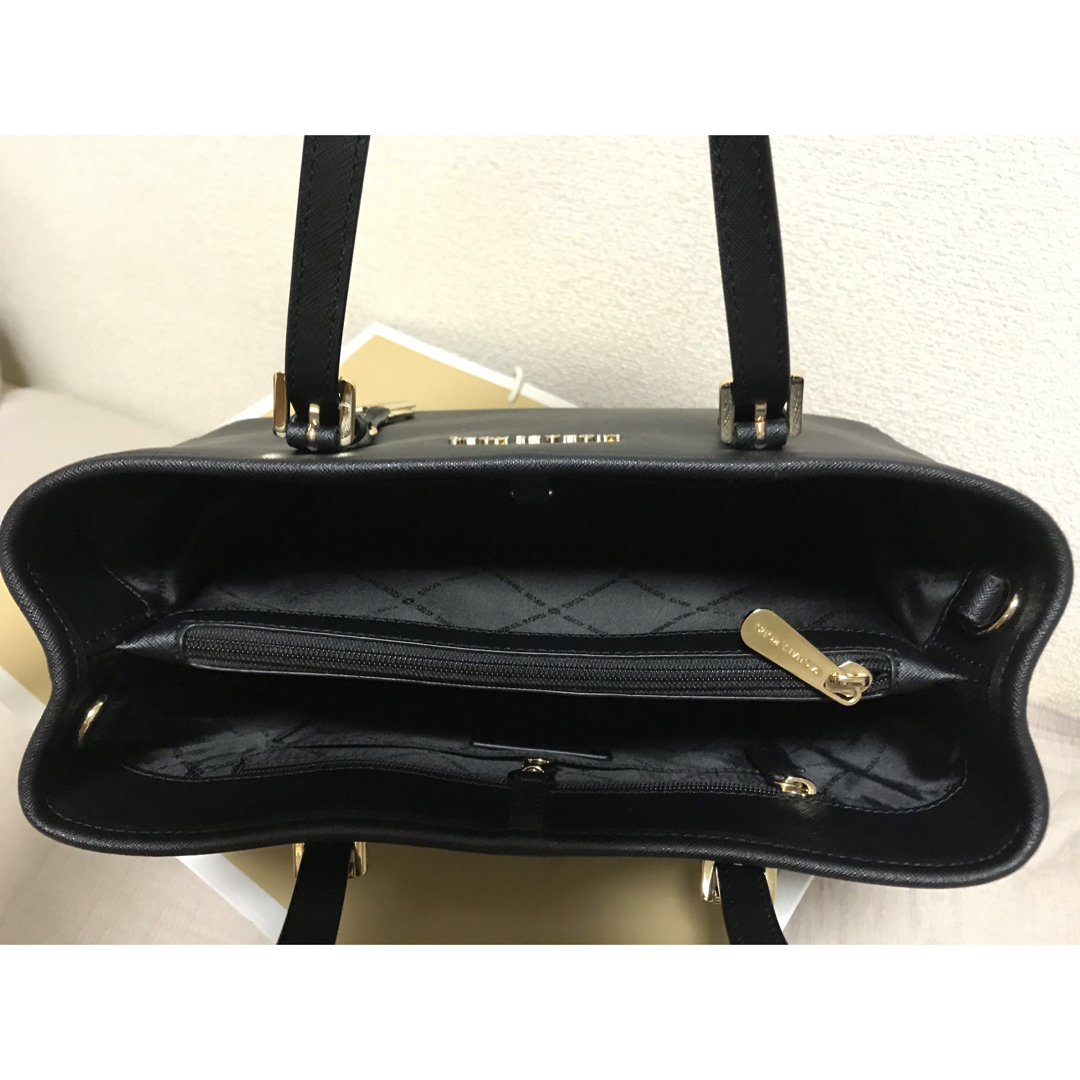 MICHAEL KORS - MICHAELKORS バッグ 黒 未使用の通販 by ☆ tc MICHAEL KORS - MICHAELKORS バッグ 黒 未使用の通販 by ☆ tc