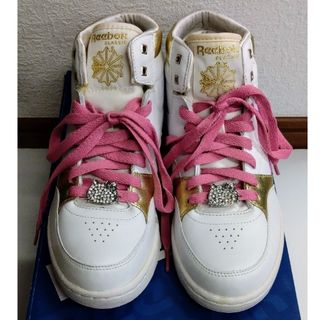 Reebokのフリマアイテム一覧 Reebokのフリマアイテム一覧