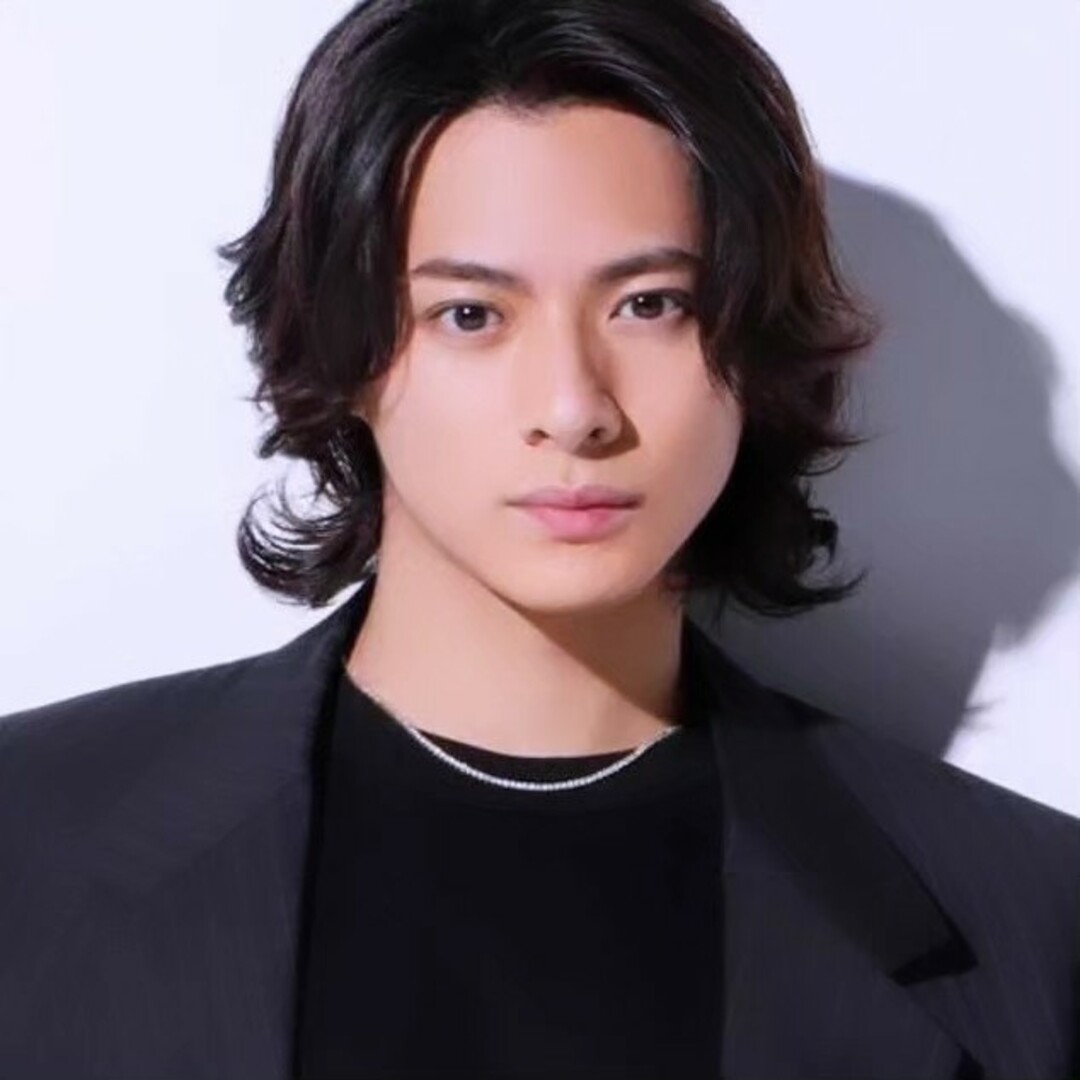 好感度アップ LUXベストセラー テニスネックレス 芸能人愛用 BTS 好感度アップ LUXベストセラー テニスネックレス 芸能人愛用 BTS