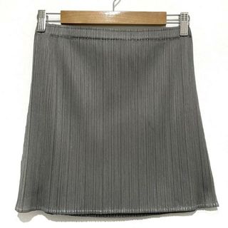 PLEATS PLEASE ISSEY MIYAKE(ミニスカート)のフリマアイテム一覧 PLEATS PLEASE ISSEY MIYAKE(ミニスカート)のフリマアイテム一覧