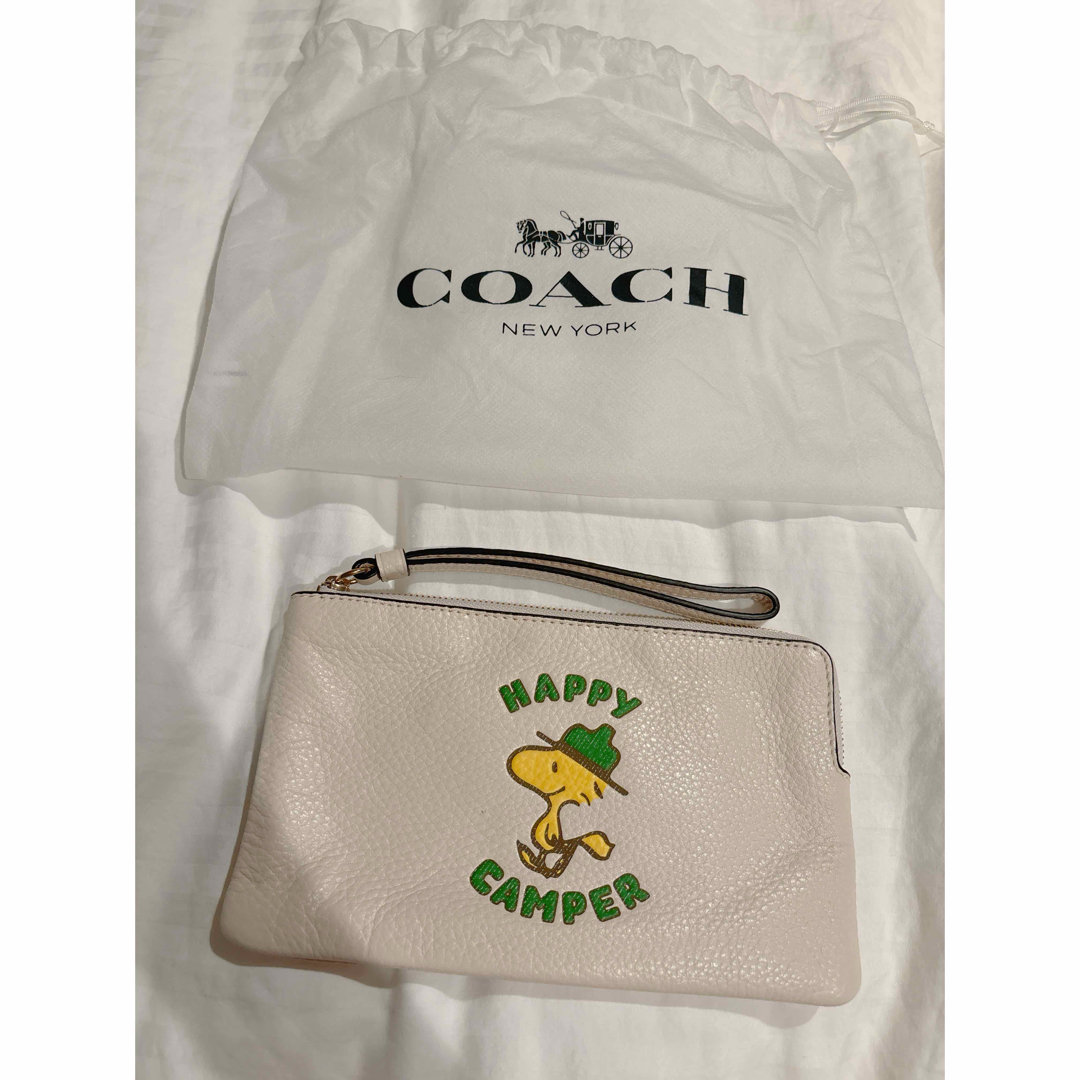 ウッドストック コーチ COACH リストレット ポーチ スヌーピー ウッドストック コーチ COACH リストレット ポーチ スヌーピー