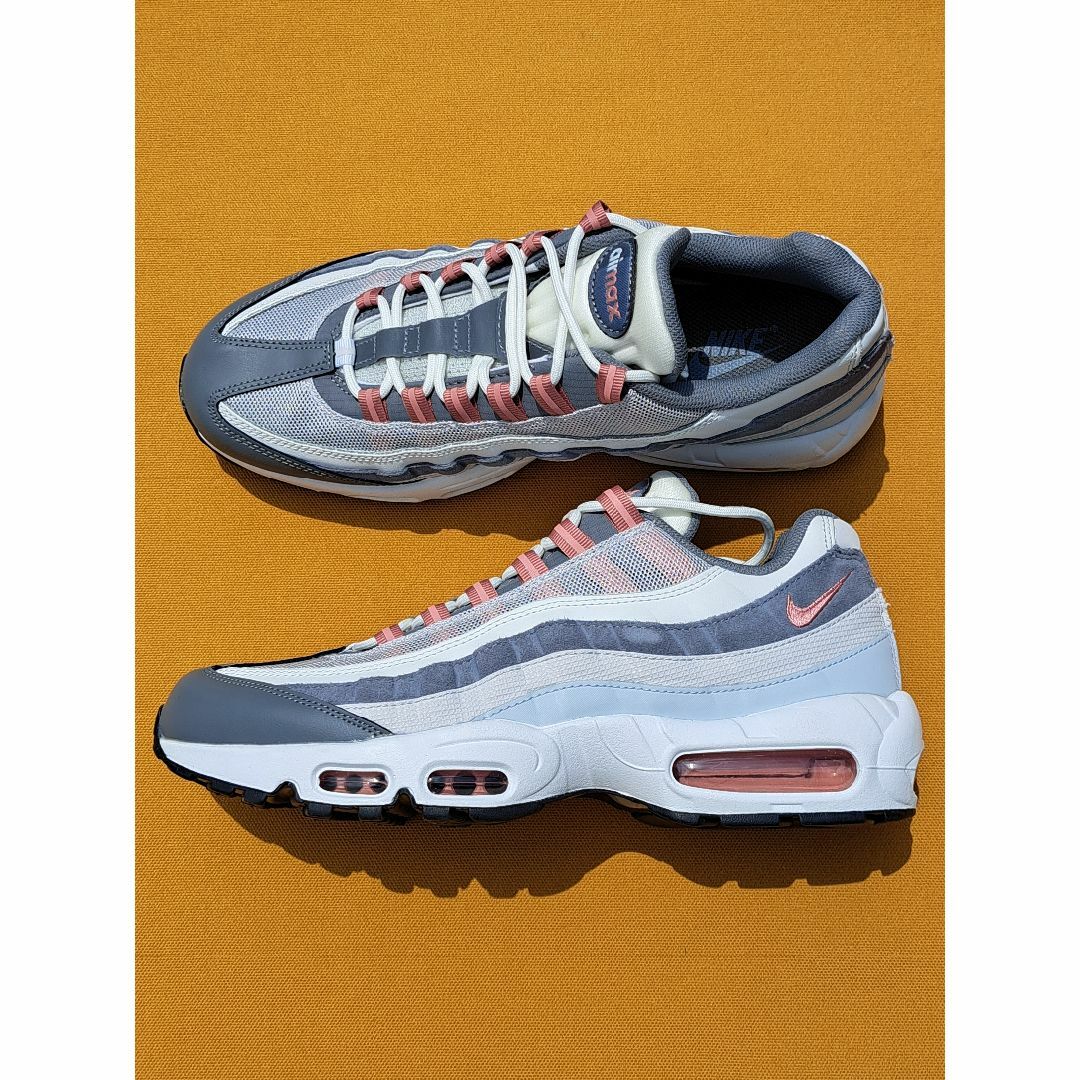 NIKE(ナイキ)のナイキ AIR MAX 95 27,5cm Vast Grey エアマックス メンズの靴/シューズ(スニーカー)の商品写真