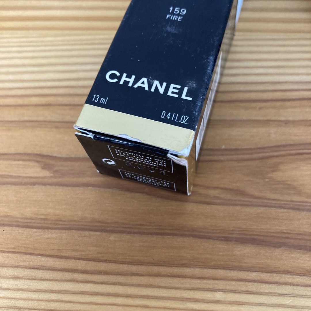 CHANEL(シャネル)のCHANEL ヴェルニ ネイルエナメル　159 fire 赤　マニキュア コスメ/美容のネイル(マニキュア)の商品写真
