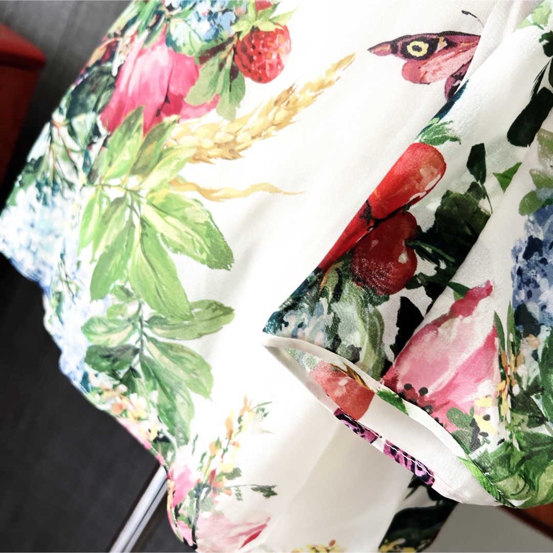 新品未使用 Dolce&Gabbana ドルガバ シースルー ブラウス 花柄 新品未使用 Dolce&Gabbana ドルガバ シースルー ブラウス 花柄