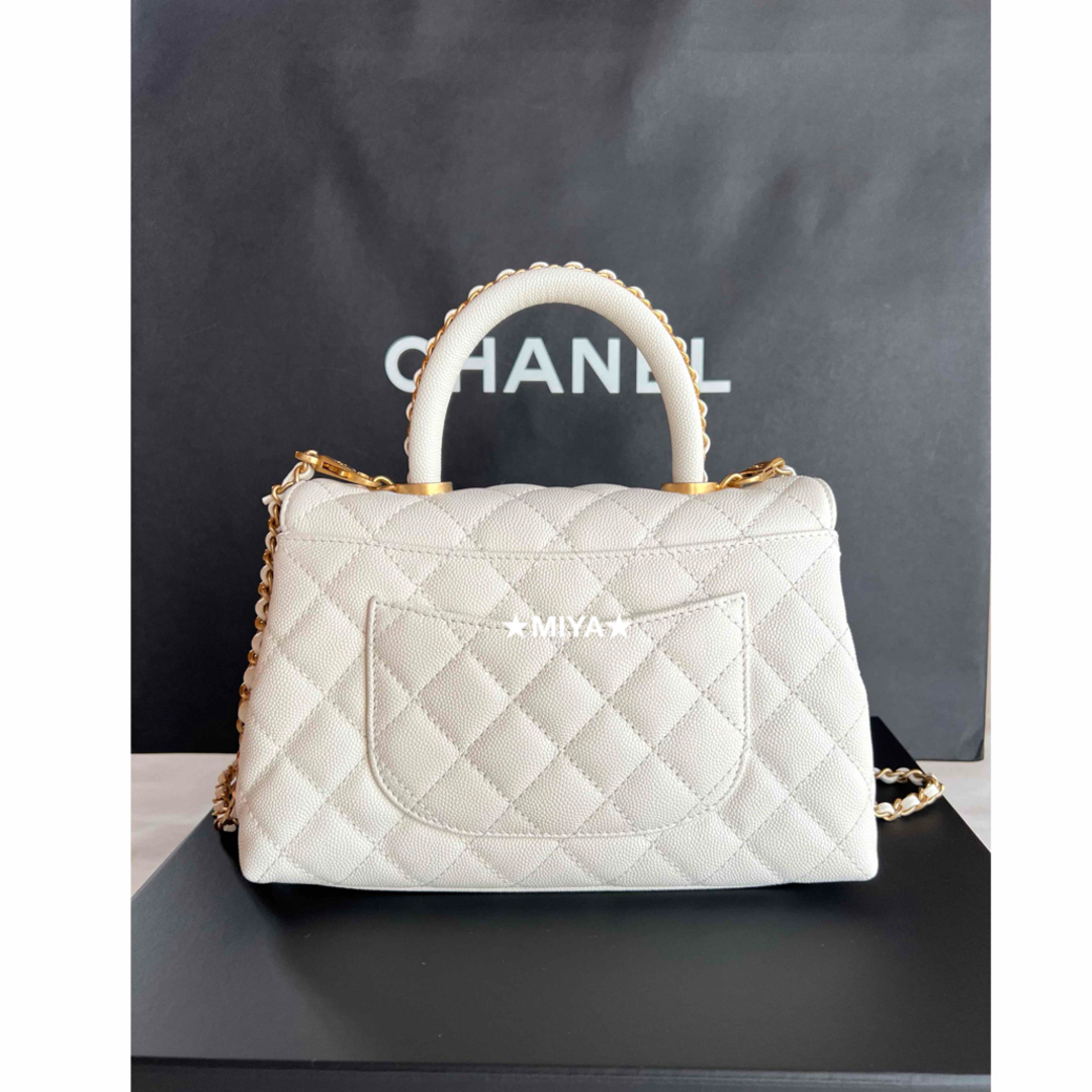 CHANEL - CHANEL シャネル ココハンドル24 XS ショルダーバッグ CHANEL - CHANEL シャネル ココハンドル24 XS ショルダーバッグ