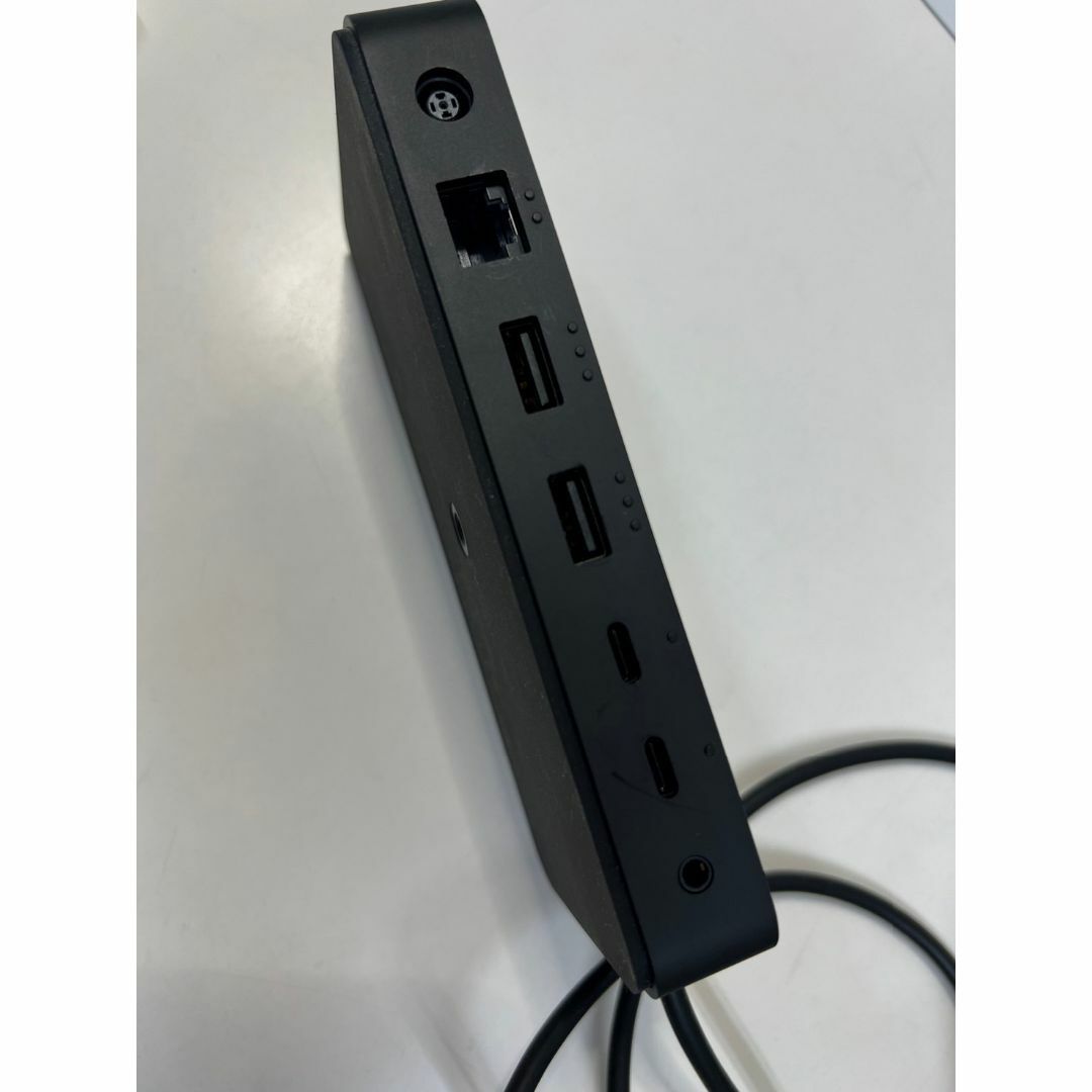 Microsoft Surface Thunderbolt 4ドック Microsoft Surface Thunderbolt 4ドック