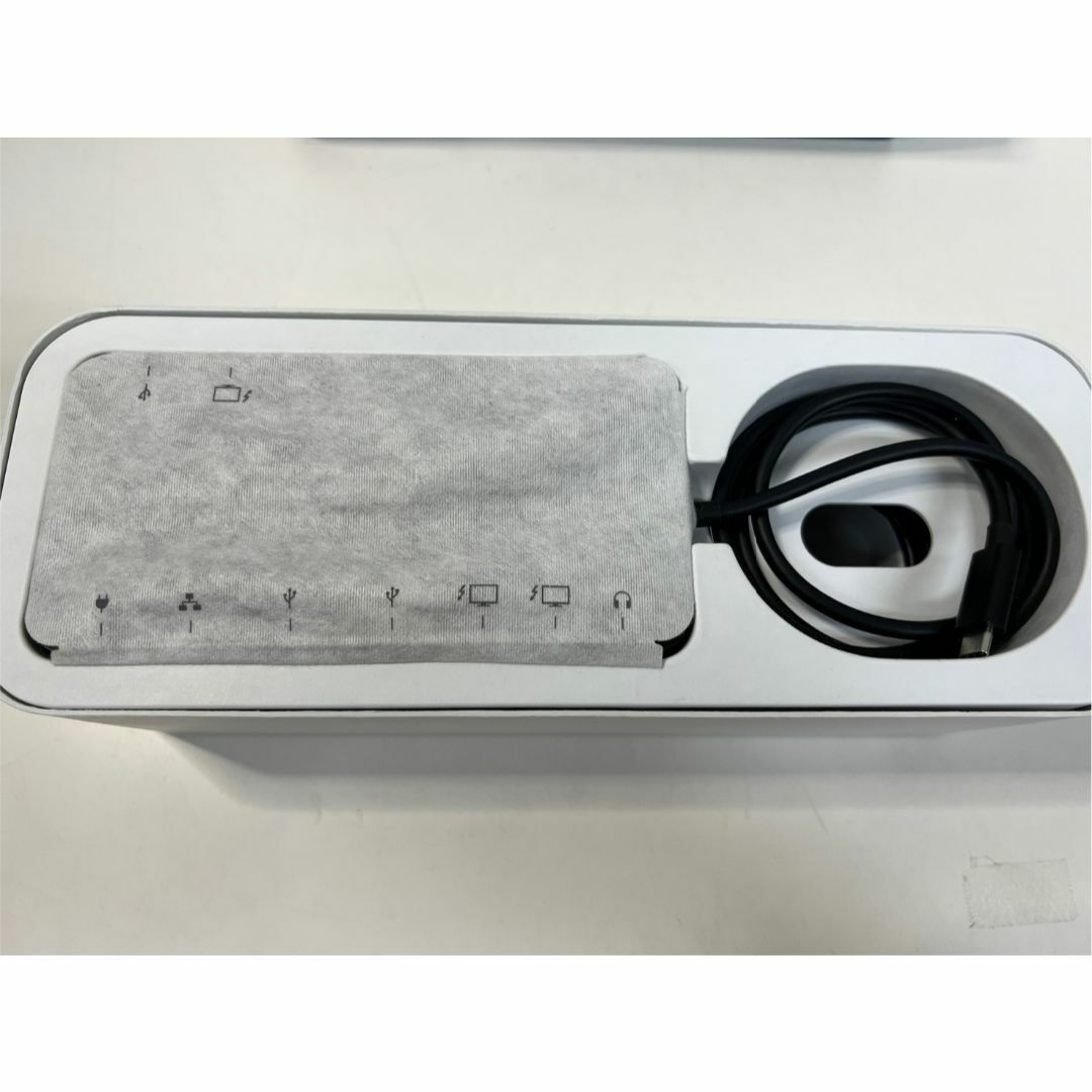 Microsoft Surface Thunderbolt 4ドック Microsoft Surface Thunderbolt 4ドック