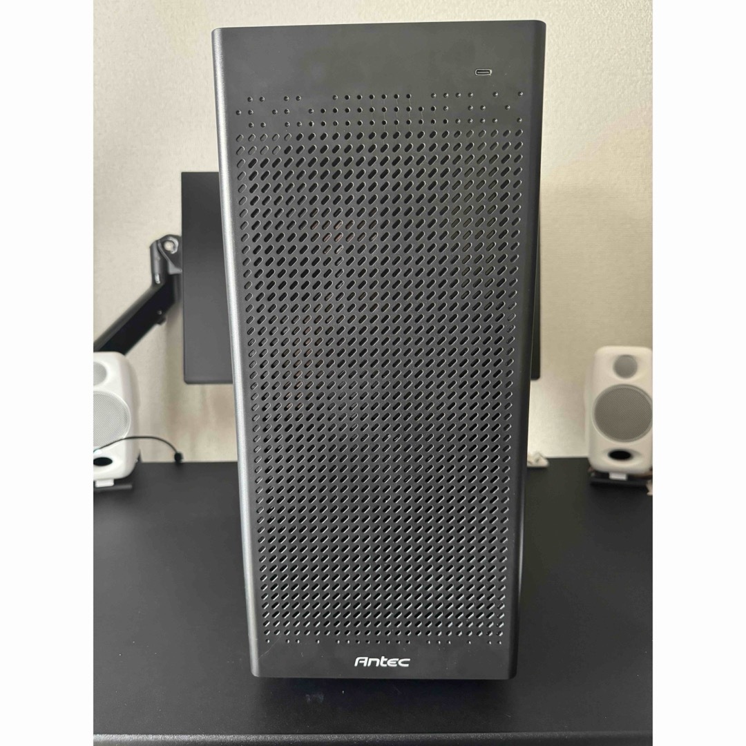 ゲーミングPC rtx4070ti i7 13700F 32GB 2T ゲーミングPC rtx4070ti i7 13700F 32GB 2T