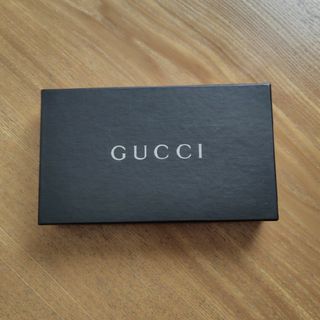 GUCCI(ラッピング/包装)のフリマアイテム一覧 GUCCI(ラッピング/包装)のフリマアイテム一覧