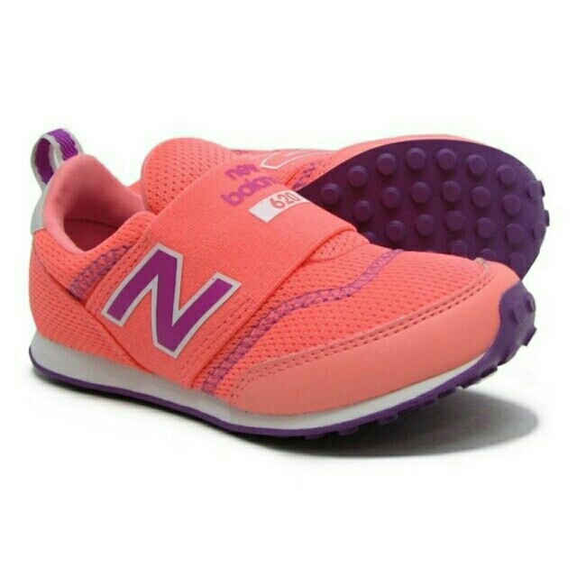 New Balance(ニューバランス)の新品  new balance  KS620 ピンク 

15センチ キッズ/ベビー/マタニティのキッズ靴/シューズ(15cm~)(スニーカー)の商品写真